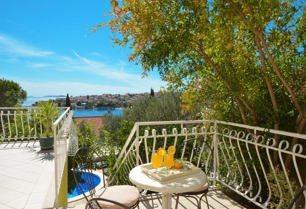 Villa Marin Trogir Exterior photo